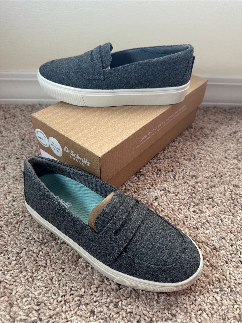 Dr. Scholl's 6M Nova Moccasin Slip-On Penny Loafers in Charcoal Wool